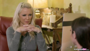 Kenzie Taylor & Serena Blair Taste Each Other's Pussies