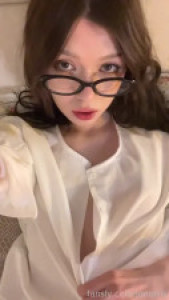 Close Up Fingering Of JoNorris' Tight Pussy