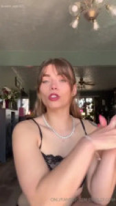 Queen Egirl Rides And Fucks Her Dildo