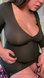 Pregnant Kurvy Kat Teases Her Milkers