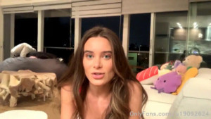 Lana Rhoades Masturbates In A Livestream
