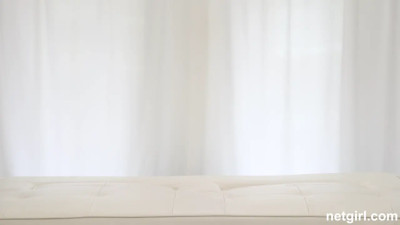 Poppy's Threesome With Two Cocks