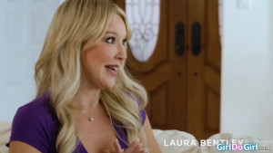 LauraBentleyXXX And Lilly Bell Eat Each Other