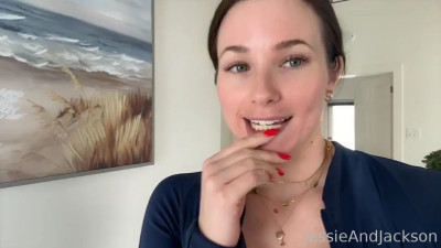 JessieAndJackson Gives A Sloppy Inverted BJ