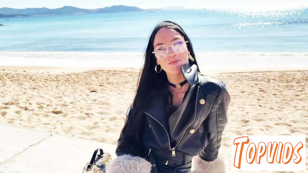 Marina Fire - Marina Fire de Lyon - Marina, 27 years old, a nurse in Lyon!