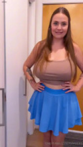 Ava Nicks Drinks BF's Cum After Sex