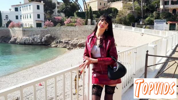 Lola - Lola, 25 years old, from Nice!