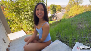 Liora Vane's Outdoor BJ Turns Into Couch Fuck