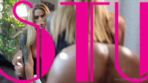 Veronika Vengeance Plays With A Big Dildo