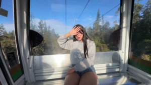 Jessica Osorio Receives Facial In Cable Car