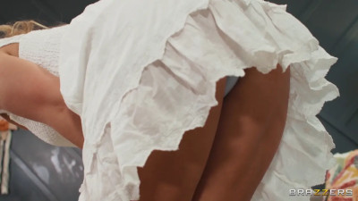 Bonnie Blue Gets Banged By Isiah Maxwell's BBC