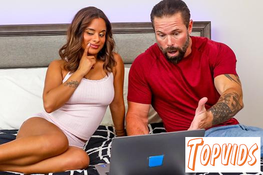 Isabella Jules - Isabella Jules’s Sexy Laptop Seduction