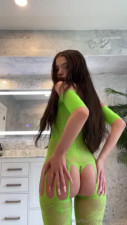 Hannahgrape Teases In A Sexy Green Bodystocking