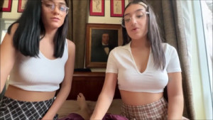 Xxxvioletgems & Aubry42 Share Their Stepfather'S Cock