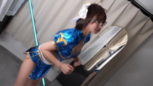Yunadoll's Cameraman Fucks Her Pussy As Chun Li