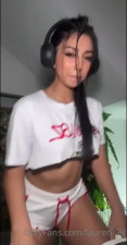 Lauren 98 Masturbates After Her Workout