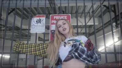 Angel Youngs & Blake Blossom's FFM Threesome