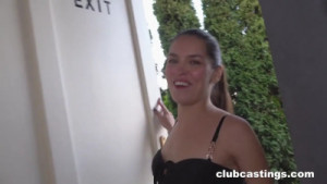 Yessica Bunny Gets Fucked Raw As A Stripper