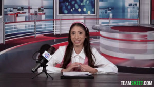 Reporter Henta1honey Gets Screwed On The News Channel