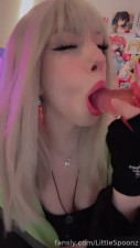 LittleSpoonz Pumps A Dildo Into Her Pussy